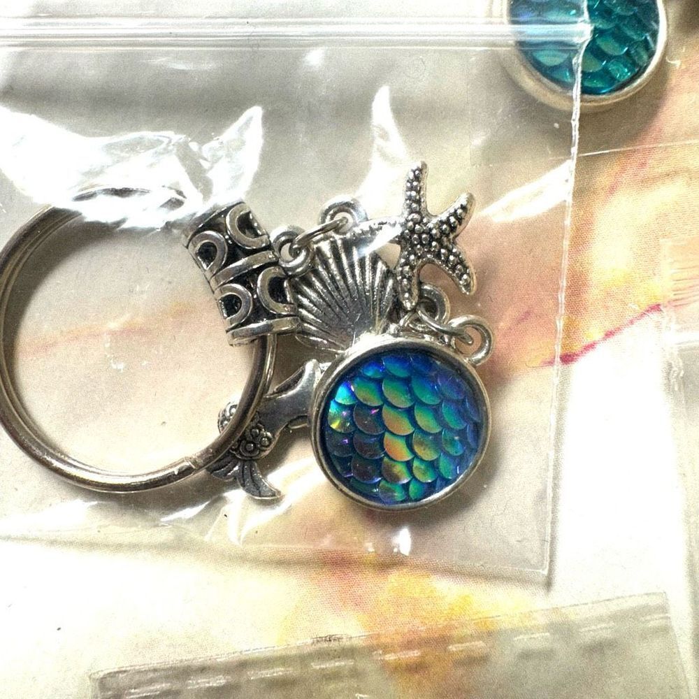 New keychain bundle of 5 - Picture 6 of 7